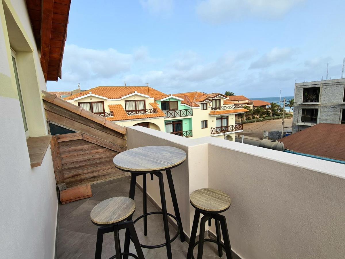 Plaza Top Floor Apartment Santa Maria Eksteriør bilde