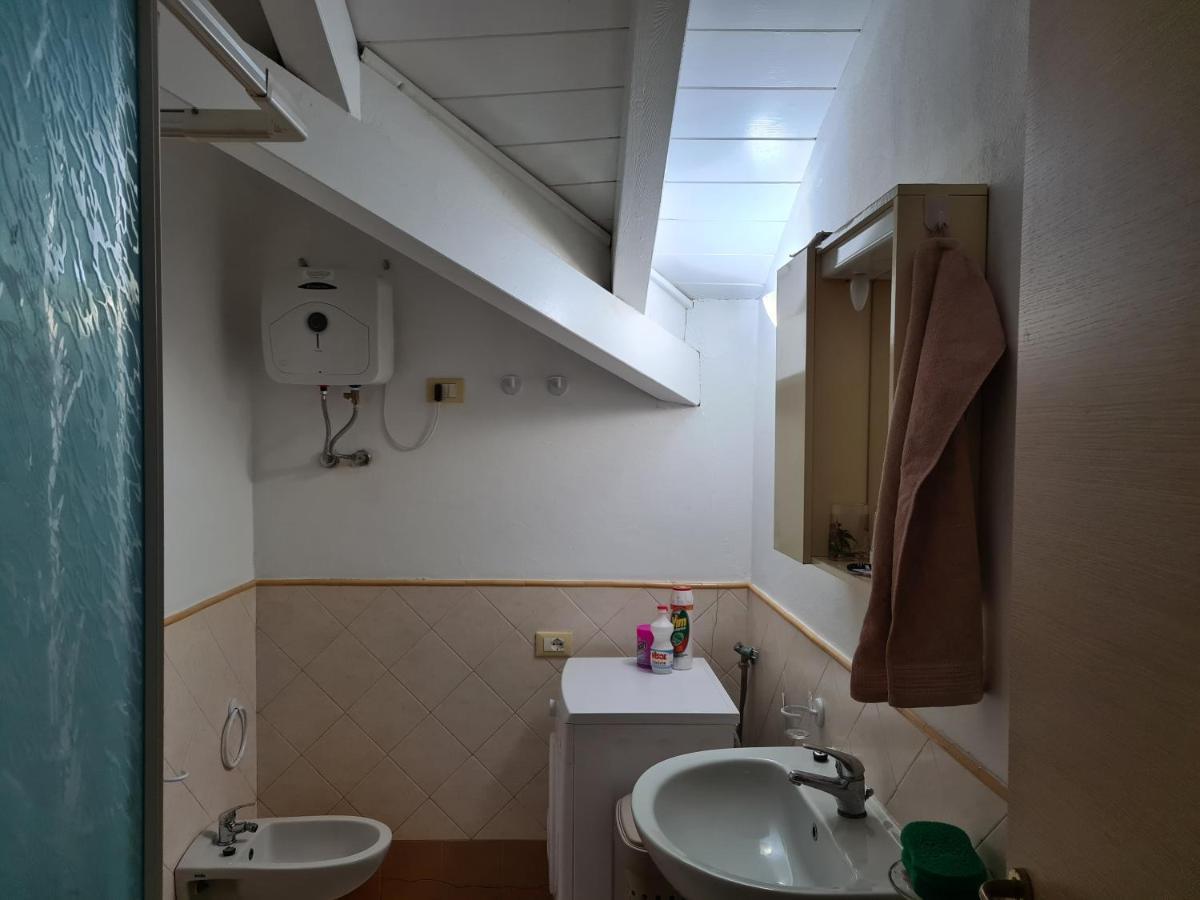 Plaza Top Floor Apartment Santa Maria Eksteriør bilde
